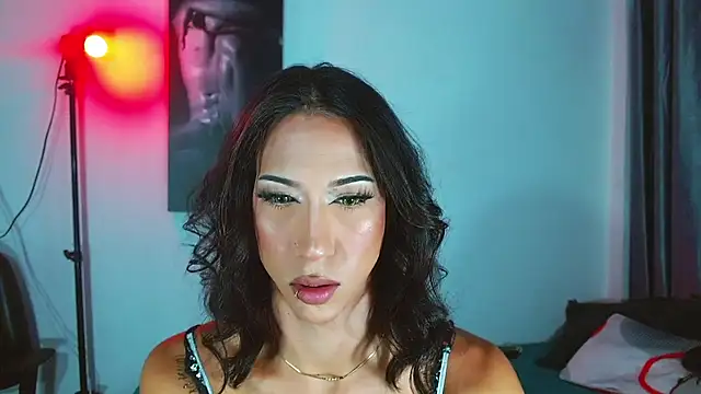 Kenisha Sweet online show from November 10, 10:11 pm