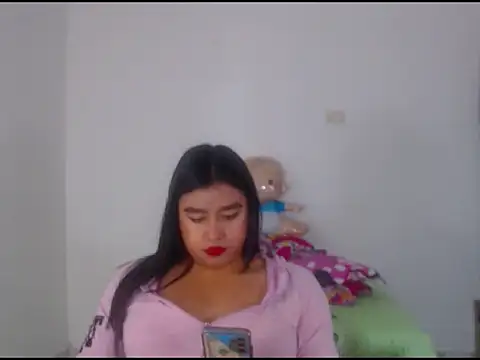 katrinawillff online show from April 23, 3:14 pm