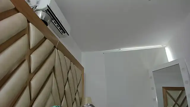 briana wonder69xxx online show from April 21, 2:46 pm