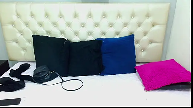 nomy 07 online show from April 18, 10:32 pm