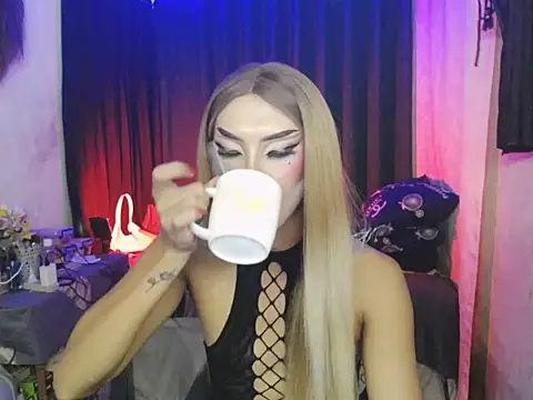 MirabelleNotch online show from April 13, 1:04 pm