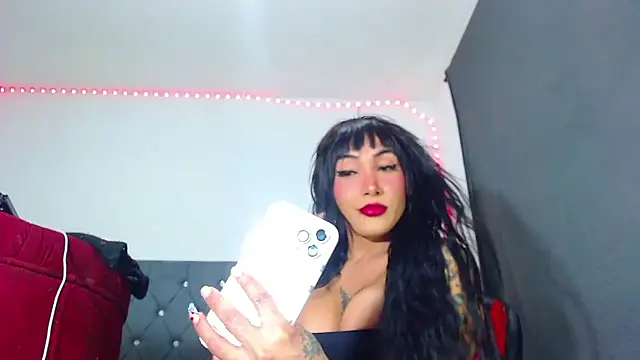 party aass online show from January 20, 12:04 am