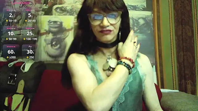 TheBlackWtch online show from October 3, 7:14 pm