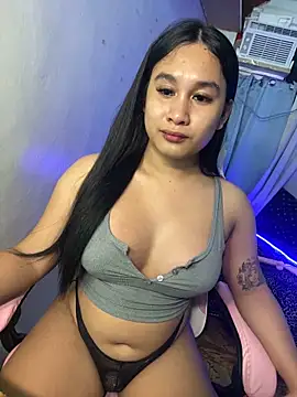 Snapshot of yoursweet_patliciousxx chatting on March 3, 12:21 pm yoursweet patliciousxx online show from March 3, 12:21 pm