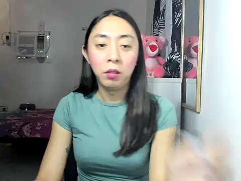 ErikaJayne4u online show from April 16, 5:41 am