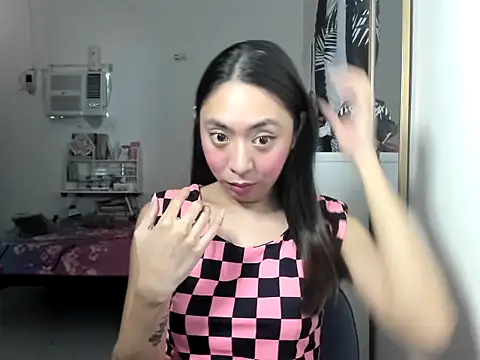 ErikaJayne4u online show from April 20, 5:31 am