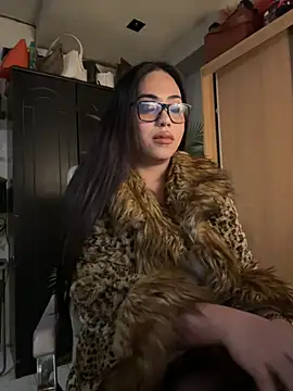 BigDominaMia online show from April 23, 12:40 am