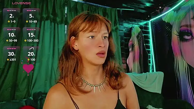 Summer XO online show from April 16, 9:39 pm