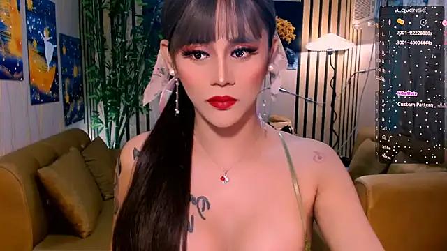 UrSweetKatCakes online show from September 18, 1:44 am