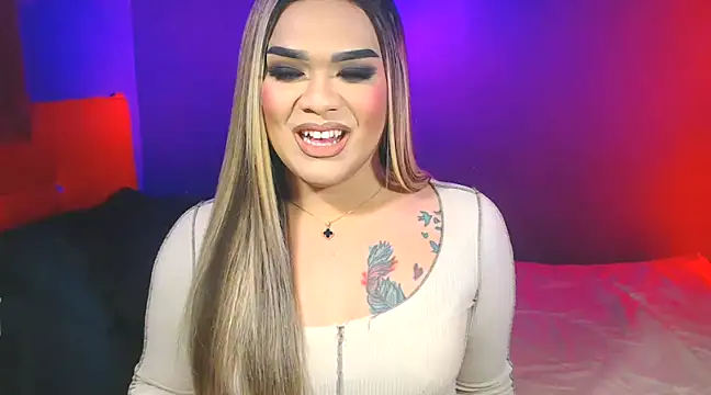 Snapshot of VictoriaEliz chatting on January 19, 9:45 pm VictoriaEliz online show from January 19, 9:45 pm