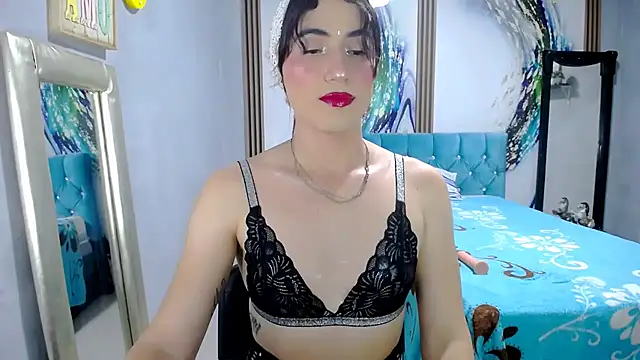 priscilahotker online show from August 7, 3:02 am