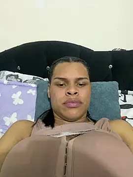  diamondpamela online show from April 12, 1:53 am