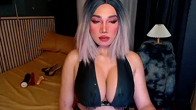 Snapshot of sexcindy chatting on September 24, 6:14 pm sexcindy online show from September 24, 6:14 pm