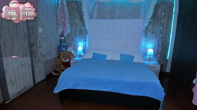 floryn susana online show from March 19, 9:37 pm