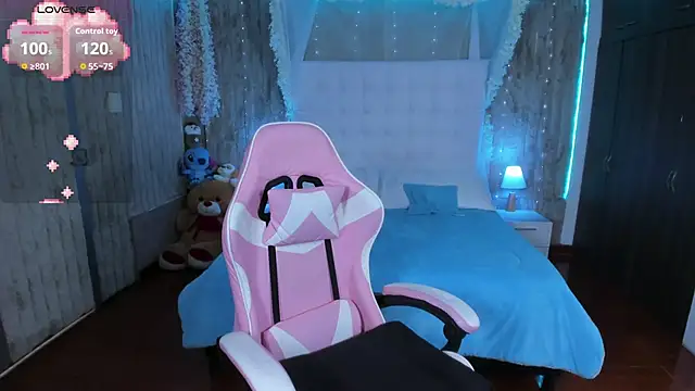 floryn susana online show from April 22, 9:22 pm