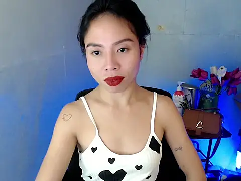 AsianTrixxx online show from December 17, 5:51 pm