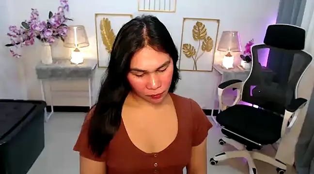 Asian flabby online show from December 30, 7:32 pm