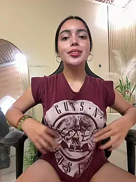 HotstuffCherrySummer online show from April 22, 11:50 am