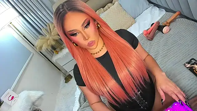 yourbabygoddess online show from September 20, 1:11 am