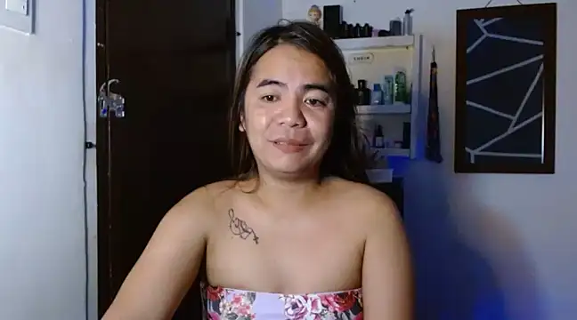 Snapshot of IvanaSuck_Cock chatting on January 23, 8:02 pm IvanaSuck Cock online show from January 23, 8:02 pm