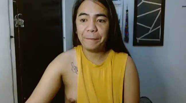 Snapshot of IvanaSuck_Cock chatting on February 6, 8:13 pm IvanaSuck Cock online show from February 6, 8:13 pm