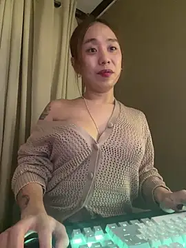 MissAyaCollins online show from January 6, 8:07 am