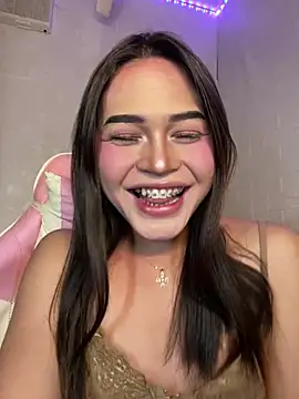 Snapshot of Ashely_Lewis chatting on January 9, 11:03 am Ashely Lewis online show from January 9, 11:03 am