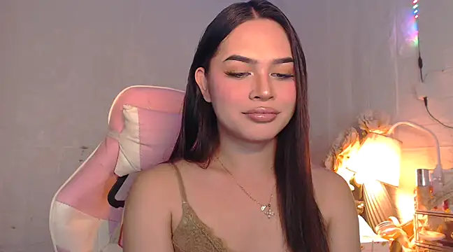 Snapshot of Ashely_Lewis chatting on February 5, 10:41 am Ashely Lewis online show from February 5, 10:41 am