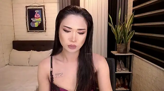 Yesha harper online show from March 4, 3:26 pm