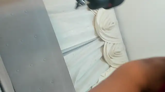 sarita loven online show from April 22, 4:41 am