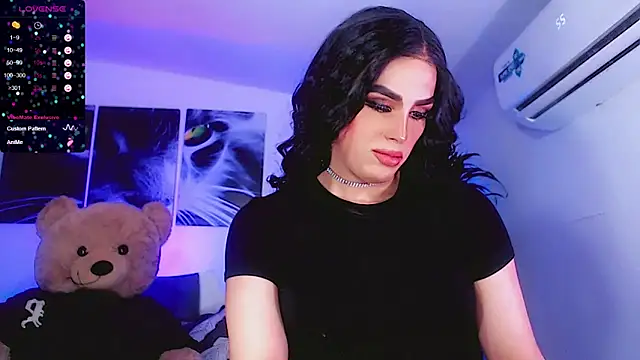 Sophiesweet5 online show from March 18, 3:11 pm