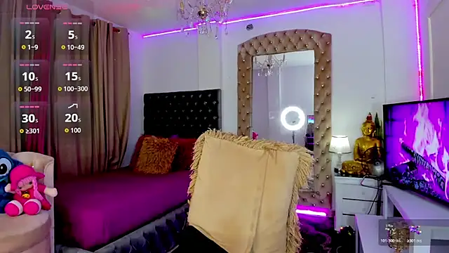 Samra Naugthy online show from December 19, 6:51 am