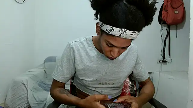 angelamarie1 online show from November 10, 3:57 pm