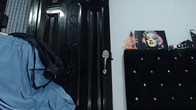 pamelabigcock69 online show from October 6, 11:38 pm