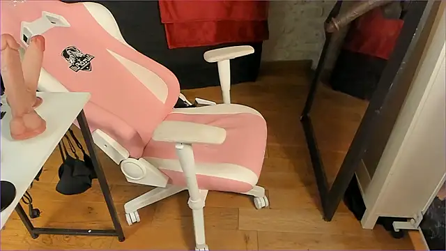 Mayala   online show from March 15, 8:34 pm