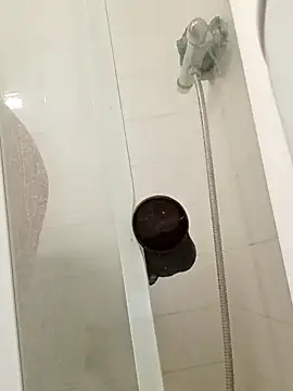 JOHANNA9MOI02 online show from March 8, 10:54 am