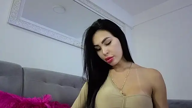 Snapshot of nelumbonucifera chatting on September 24, 11:55 pm nelumbonucifera online show from September 24, 11:55 pm